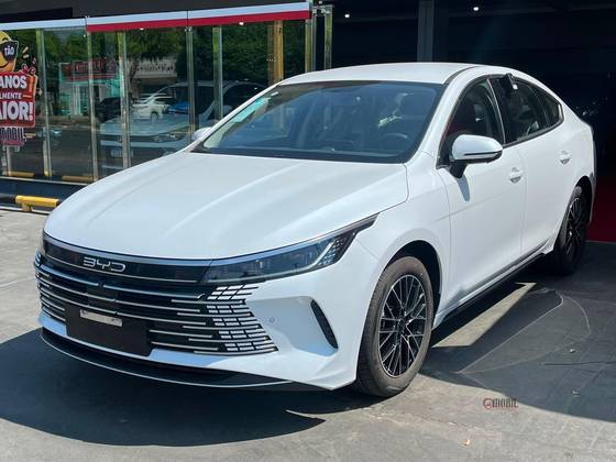 BYD KING 1.5 DM-I PHEV GL AUTOMÁTICO BYD KING 1.5 DM-I PHEV GL AUTOMÁTICO